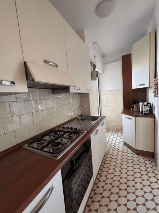 Tiberia Apartment Roma Exterior foto