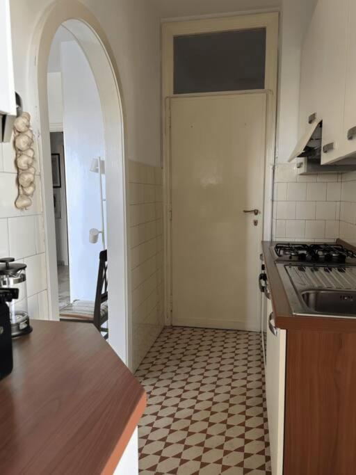 Tiberia Apartment Roma Exterior foto